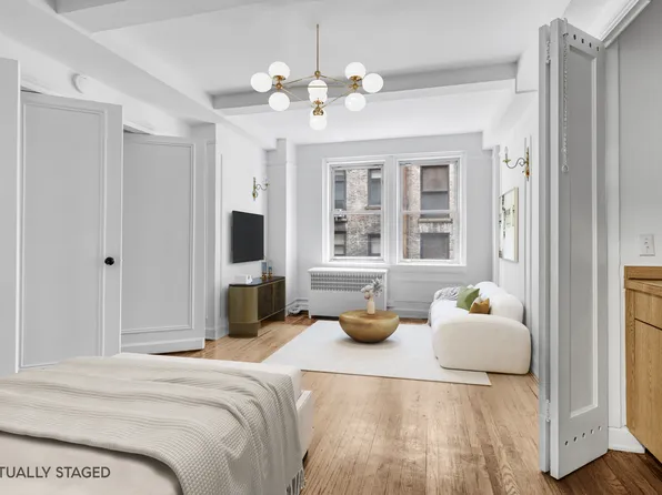 155 East 49th Street image 1 of 9