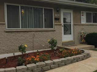 2580 Mockingbird Ln, Florissant, MO