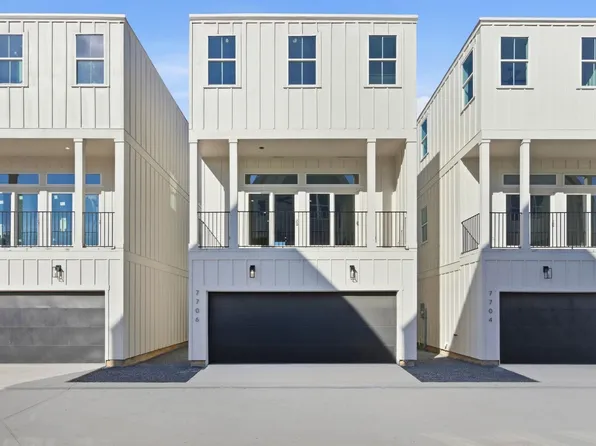 7706 Earl Rudder Way, Houston, TX 77055