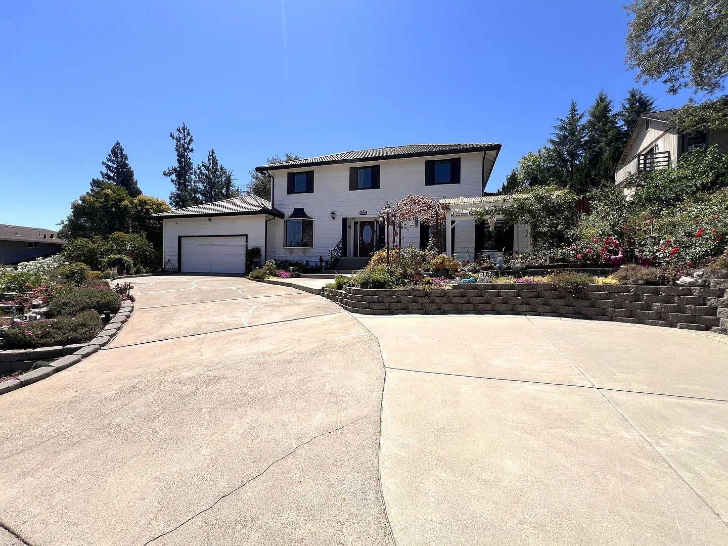 Spacious El Dorado Hills 4bd/3ba Home with Large Backyard — Photo 3