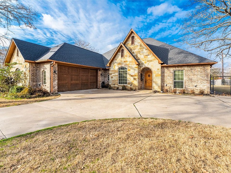 136 Spanish Trl, Gun Barrel City, TX 75156 MLS 20239941 Zillow
