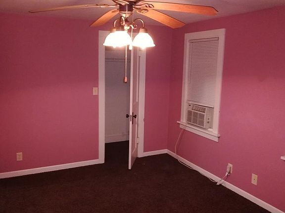 2nd image of 2328 Green St