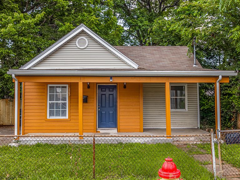 Listing photo 3