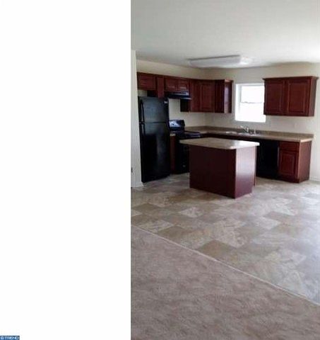 2nd image of 206 Friendship Way
