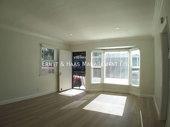 5th image of 5119 Elm Ave