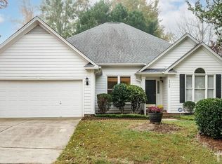 5305 Calverton Dr, Raleigh, NC 27613