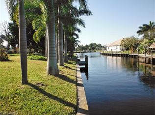 5346 Nautilus Dr, Cape Coral, FL 33904