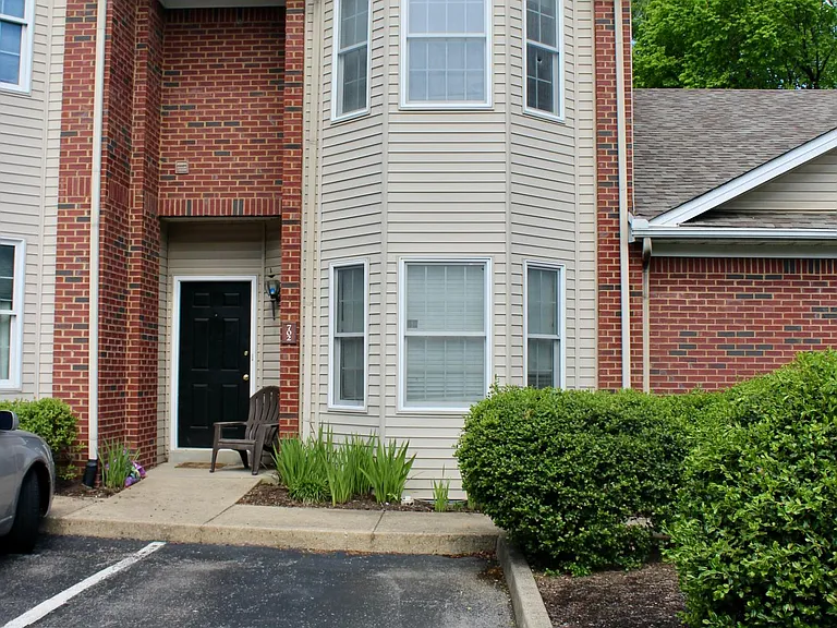 1625 Nicholasville Rd #702 — Photo 2