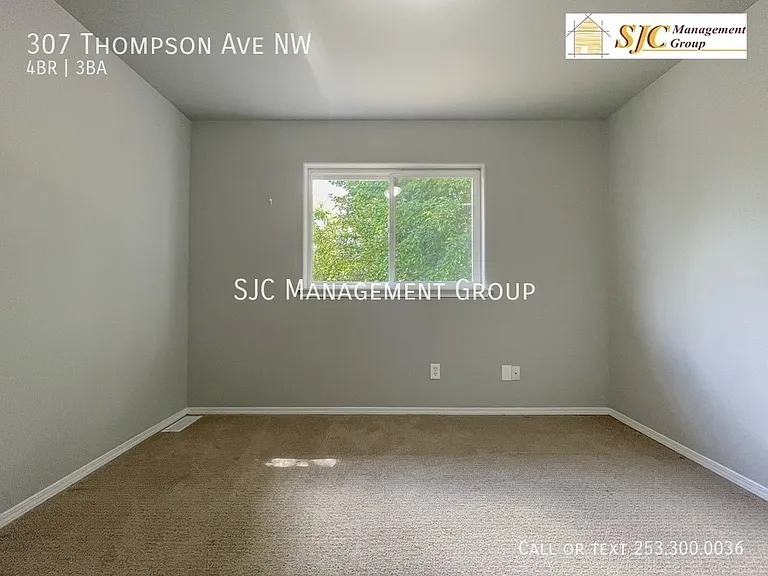 307 Thompson Ave NW — Photo 17