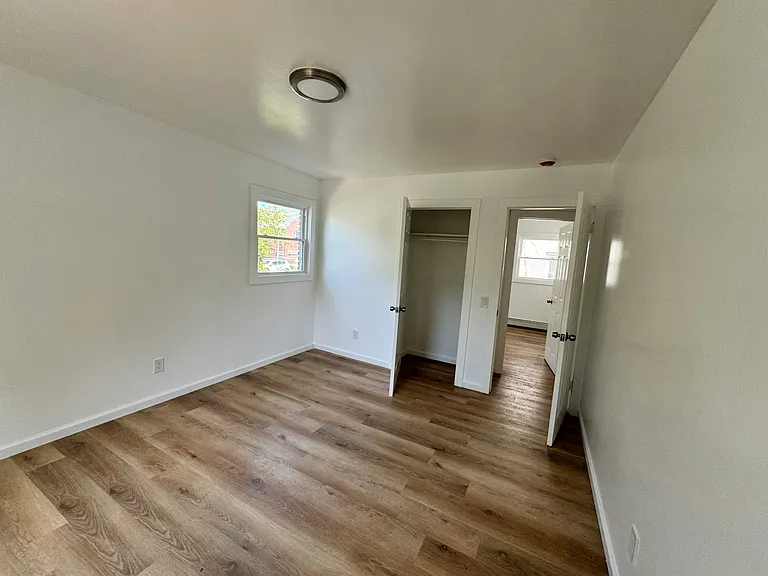 1 W 19th St #1R — Photo 10