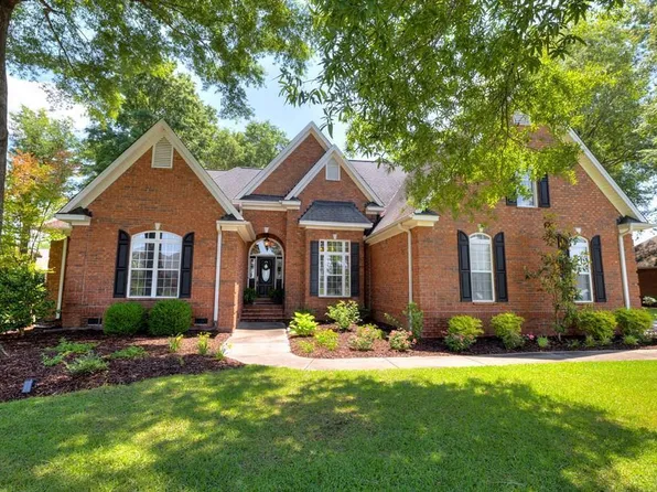 2015 Currituck Dr, Sumter, SC 29153