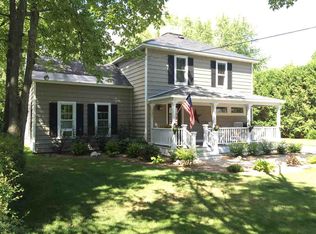 121 Snyder St, Harbor Springs, MI 49740