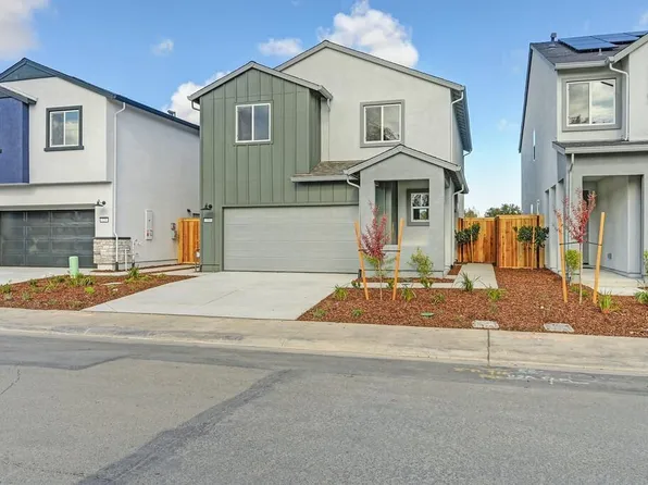 733 Greg Thatch Cir, Greenwood, CA 95635