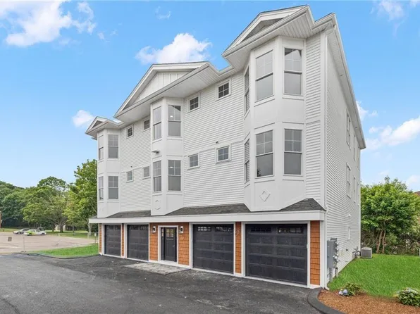 13 Clark St Unit D, Westerly, RI 02891