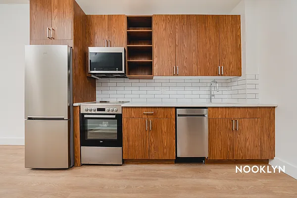 Rented by Nooklyn NYC LLC | media 22