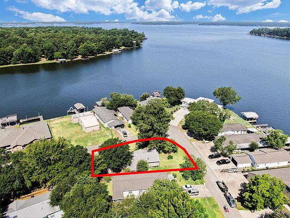 2nd image of 14227 Shadow Bay Dr