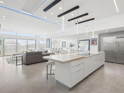 151 Azurita, Bayamon, PR, 00957