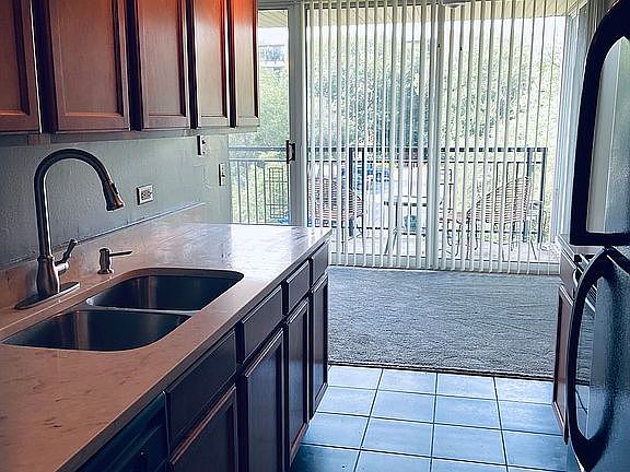 3rd image of 6010 Oakwood Dr APT 3D