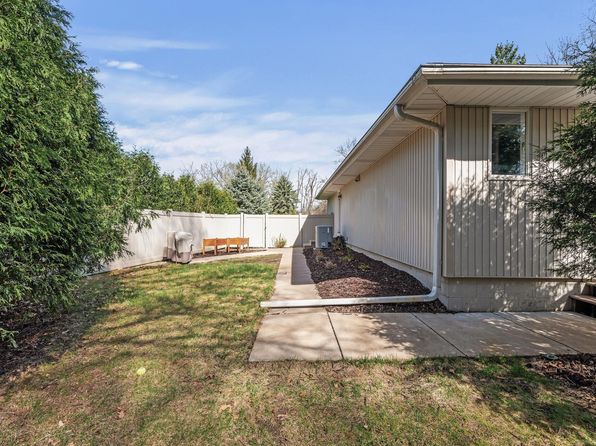 14535 7th Ave N, Plymouth, MN 55447