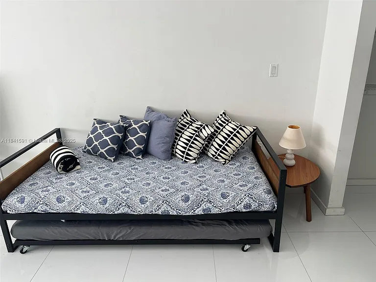100 Lincoln Rd #1601 — Photo 11