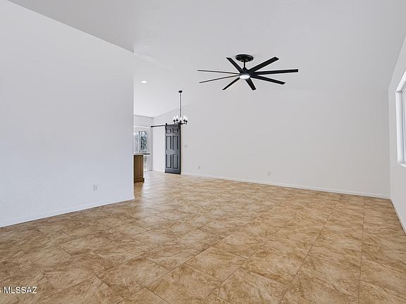 5th image of 1225 Calle Rafael