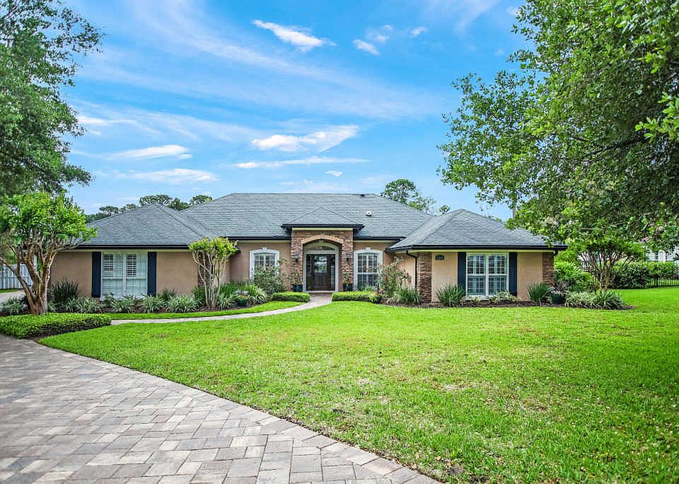 1st image of 12848 Vickers Lake Ct