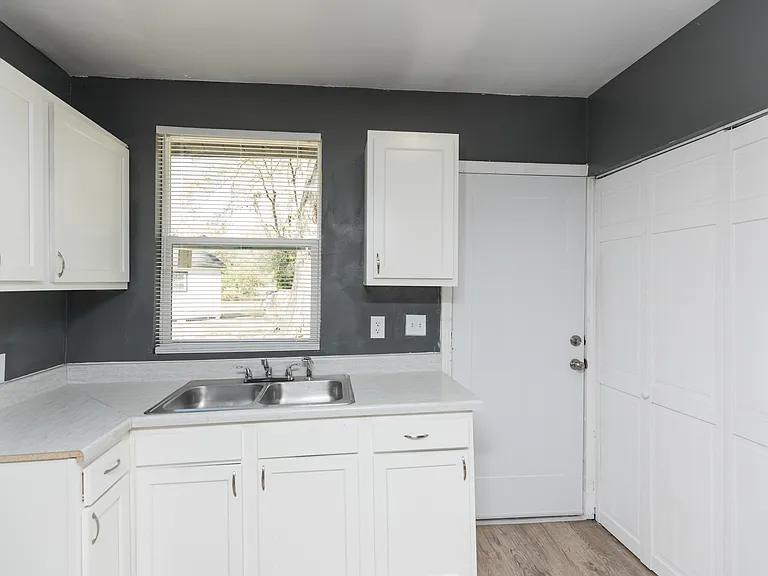 3101 3rd Street Cir N — Photo 11