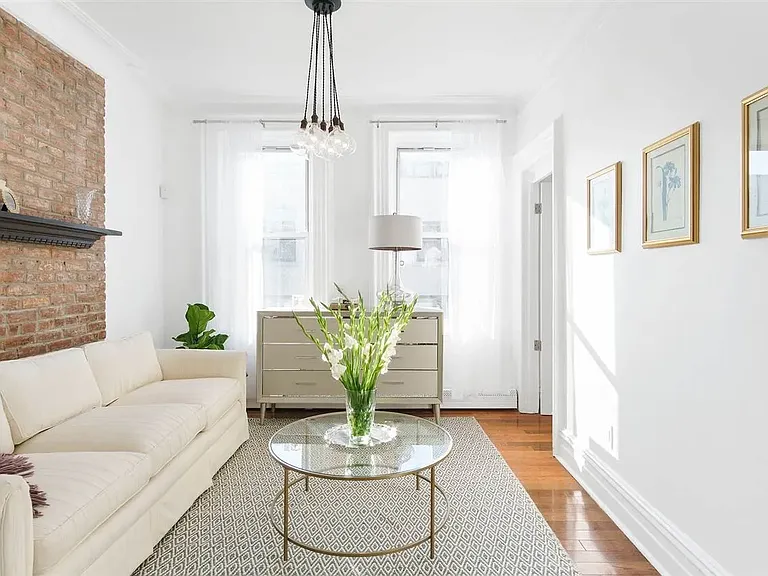 712 Willow Ave #5C — Photo 2