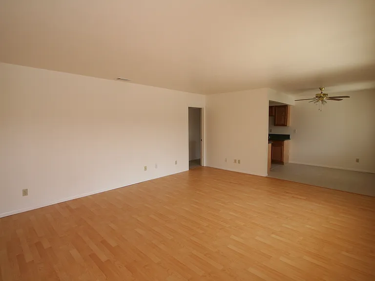 Morroco Apartments — Photo 14
