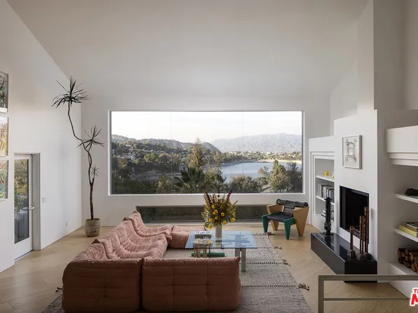 1844 Silverwood Ter, Los Angeles, CA 90026