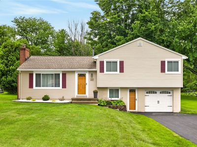 1219 Wall Rd, Webster, NY, 14580
