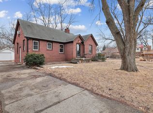 2723 45th St, Des Moines, IA 50310