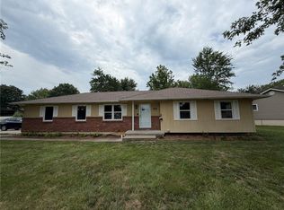 404 Creach Dr, Warrensburg, MO 64093