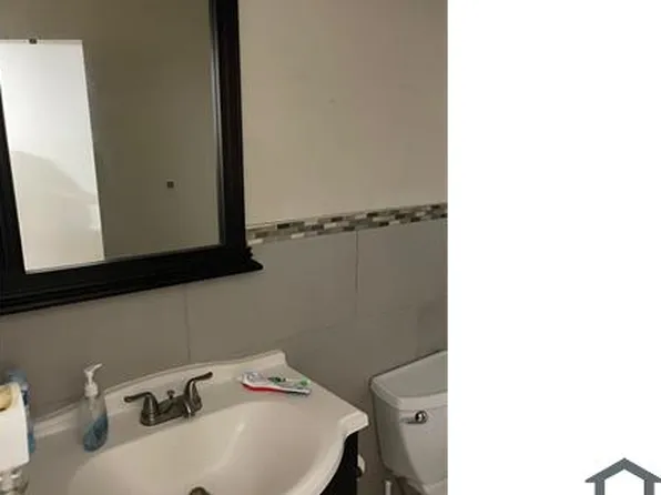 8249 Fairway Rd, Fort Lauderdale, FL 33351