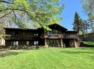 1016 11th Ave NE, Faribault, MN 55021