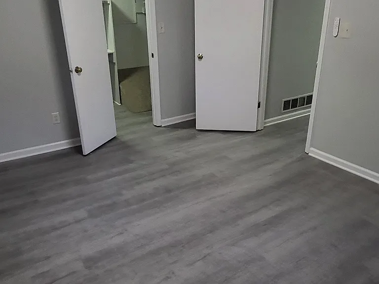 2571 Bailey Dr — Photo 8