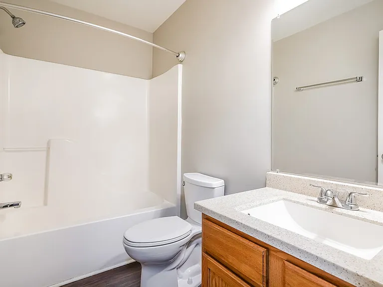 1514 Winter Ct — Photo 16