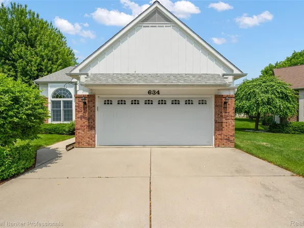 634 Eastway Cir #20, Lapeer, MI 48446