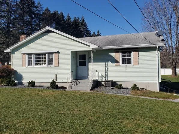 50 Main St, Douglas, MA 01516