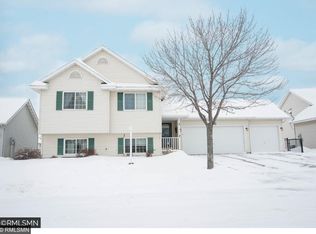 908 12th St, Farmington, MN 55024