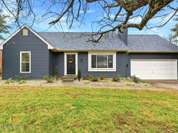 10100 Settlers Crest Ln, Jeffersontown, KY 40299