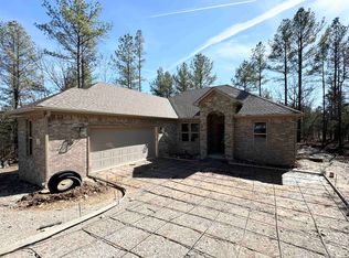 14 Pillar Ln, Hot Springs Village, AR 71909