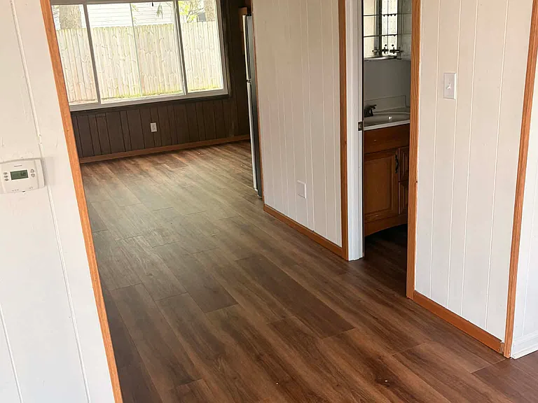 11105 McGovney St — Photo 13