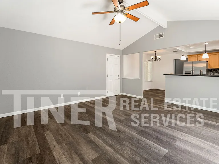 15 La Sara Ct — Photo 12