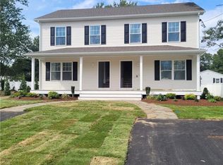 19 Wood St #A, Warwick, RI 02889