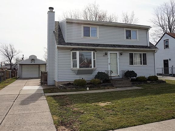 2nd image of 317 Cherokee Dr