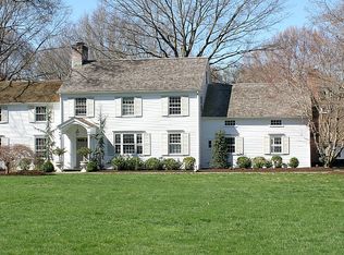 467 Redding Rd, Fairfield, CT 06824