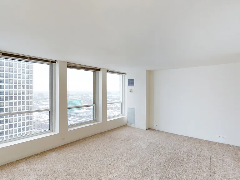 Dining/Living room