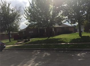 7636 Dandy Ln, Dallas, TX 75227