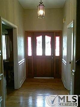 5th image of 3929 Amy Ave